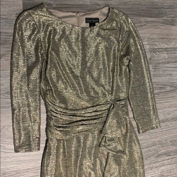 Dress - Picture 1 of 6